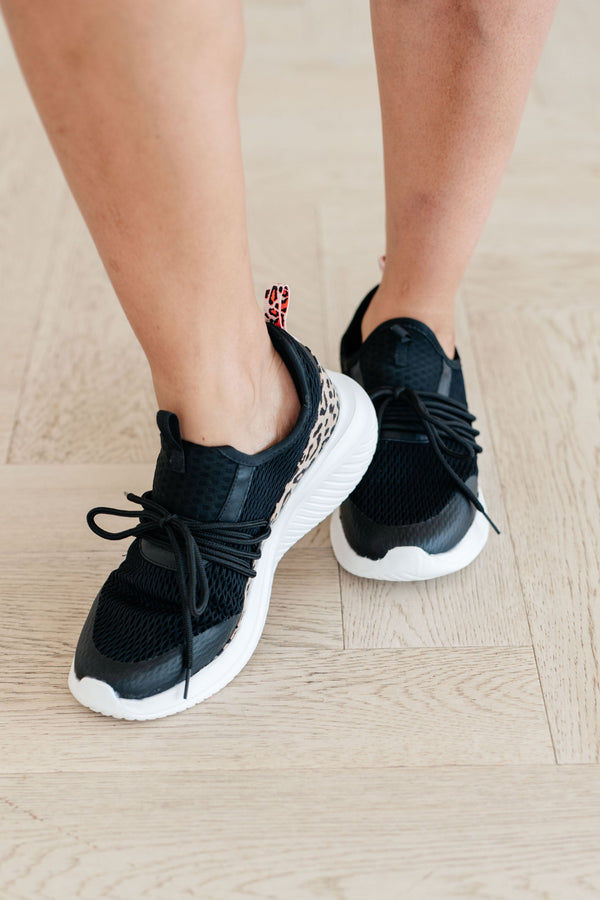 Corky's Easy to Spot Sneakers