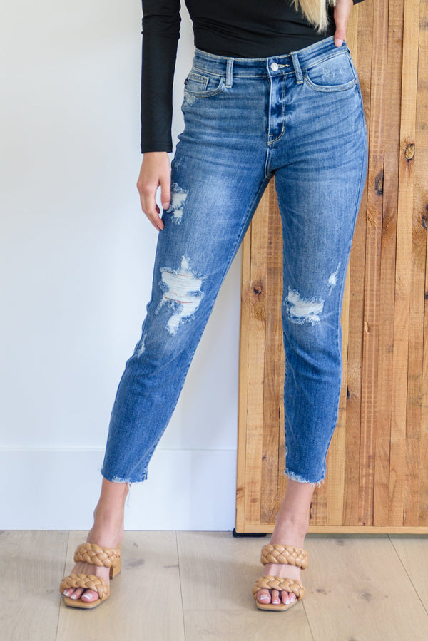 Judy Blue Kyla Destroyed Hi Waist Relaxed Fit Jeans